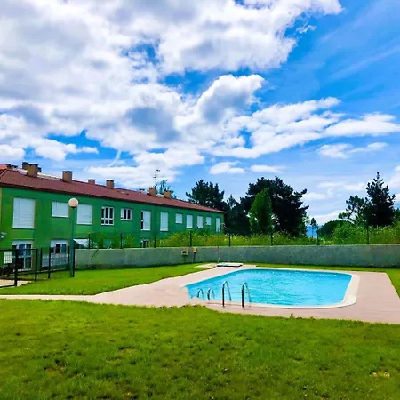 Apartamento Apartamento jardín privado y piscina a 100 m playa