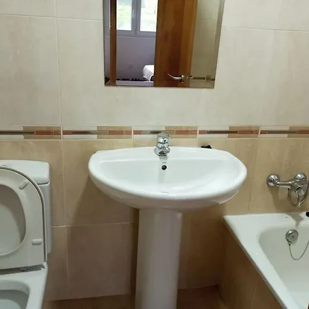 Apartamento jardín privado y piscina a 100 m playa Apartamento