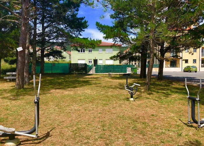 Jardin Privado Y Piscina A 100 M Playa