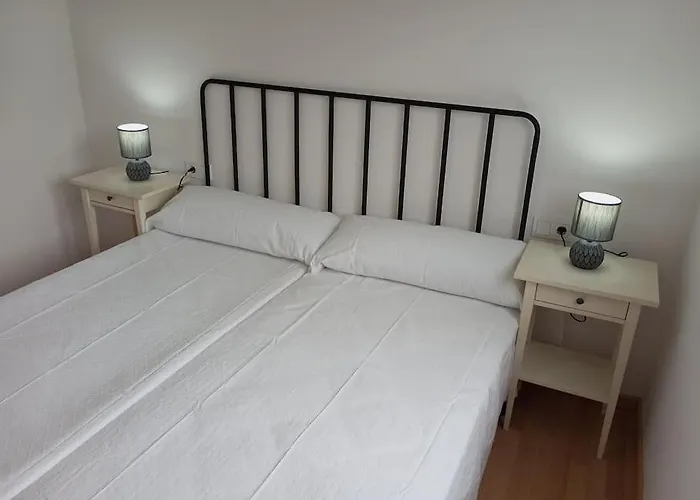 Jardin Privado Y Piscina A 100 M Playa Διαμέρισμα