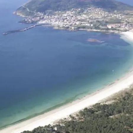 Jardin Privado Y Piscina A 100 M Playa * Finisterre